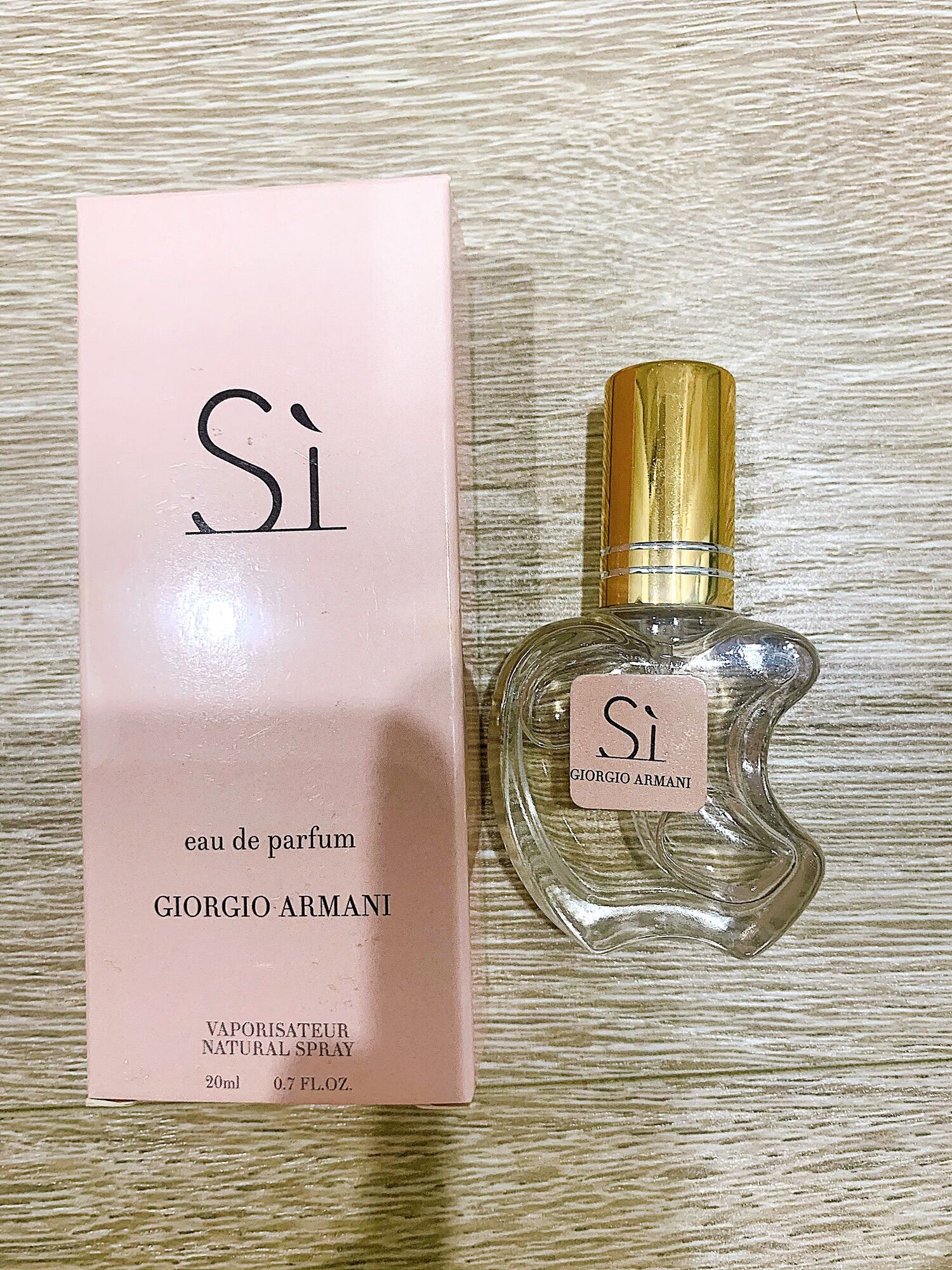 Nước Hoa Mini Pháp SÌ 20ml (mẫu táo)