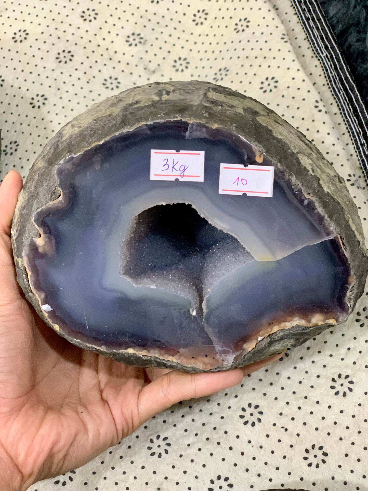 TRỨNG MÃ NÃO - ĐÁ PHONG THỦY