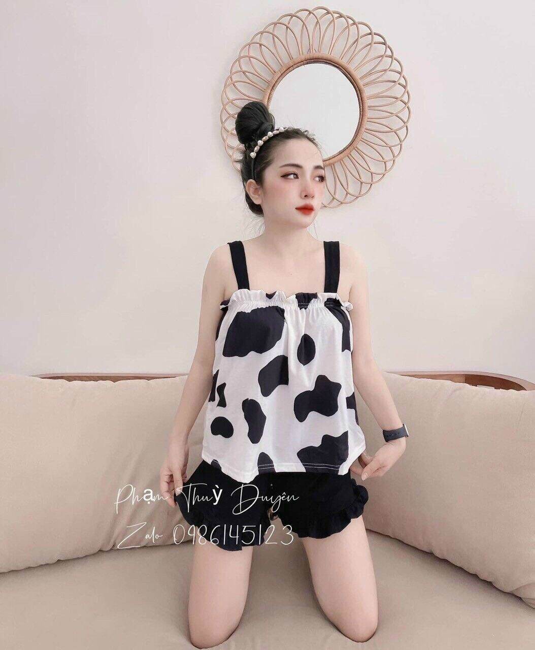 [HCM]sét áo bò sữa +quần đen bèo