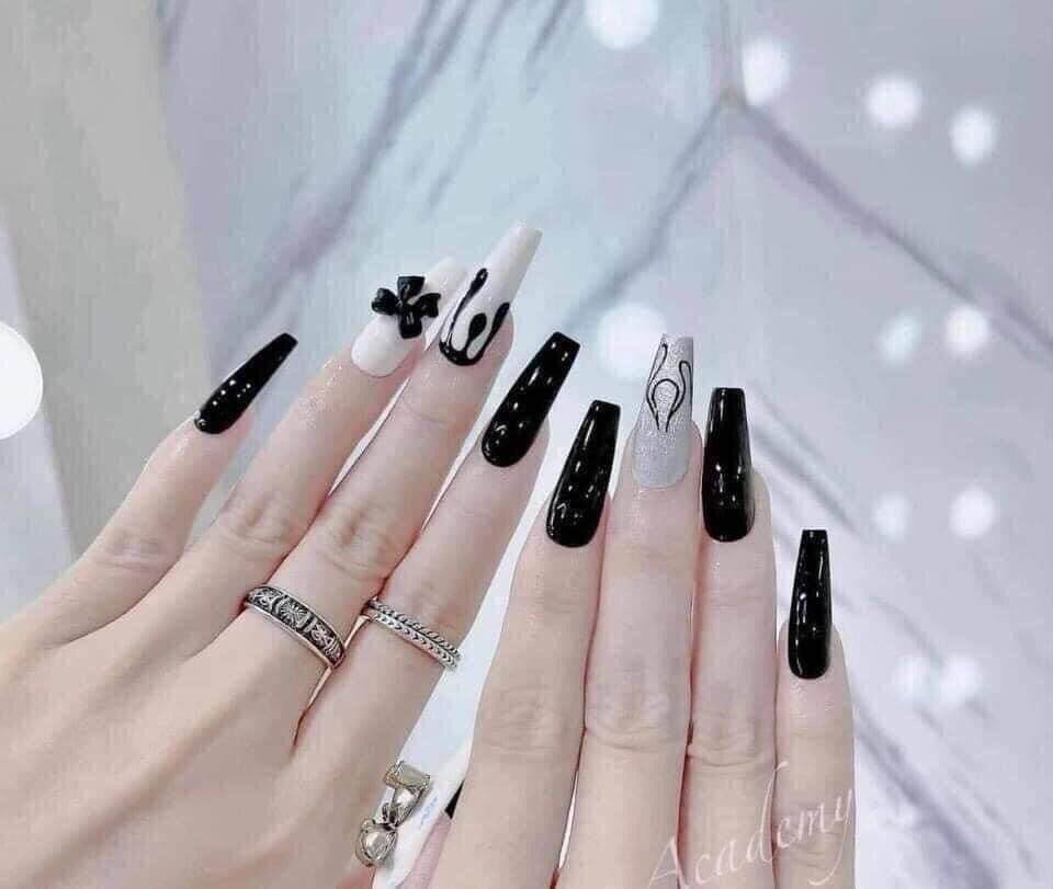 NAIL BOX SÉT 10 MÓNG THIẾT KẾ SANG CHẢNH