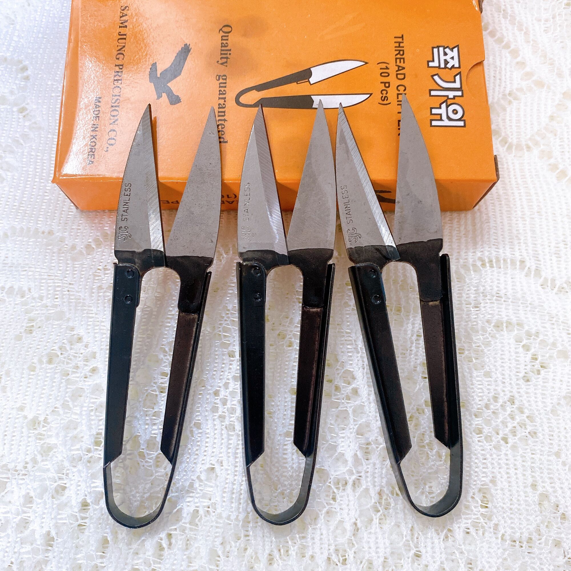 KÉO BẤM CHỈ HÀN QUỐC SAM JUNG TIỆN DỤNG