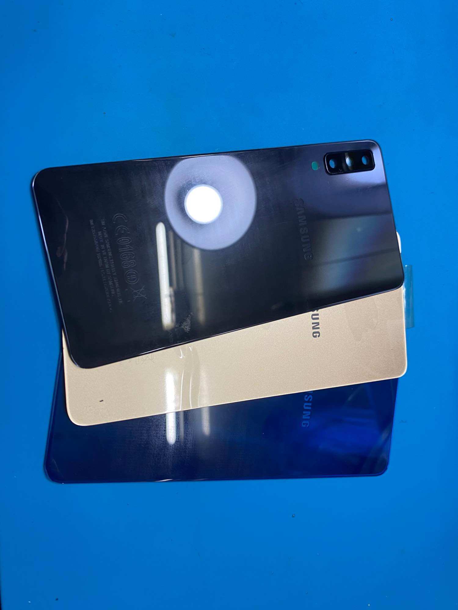 Nắp lưng samsung a750 / a7 2018