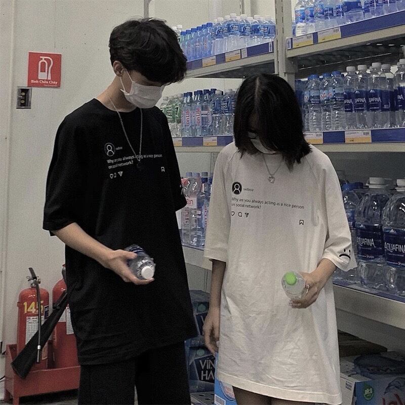 Áo Thun Nam Nữ , Áo Cặp Unisex 2 Màu Đen Trắng Trùm Croptop Phông Rộng In Hình Sadboyram 40-65kg