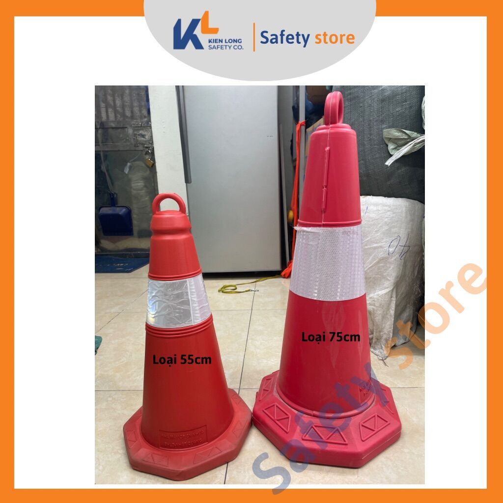 Cọc tiêu nhựa Nhật Quang phản quang trắng, cao 55cm và 75cm
