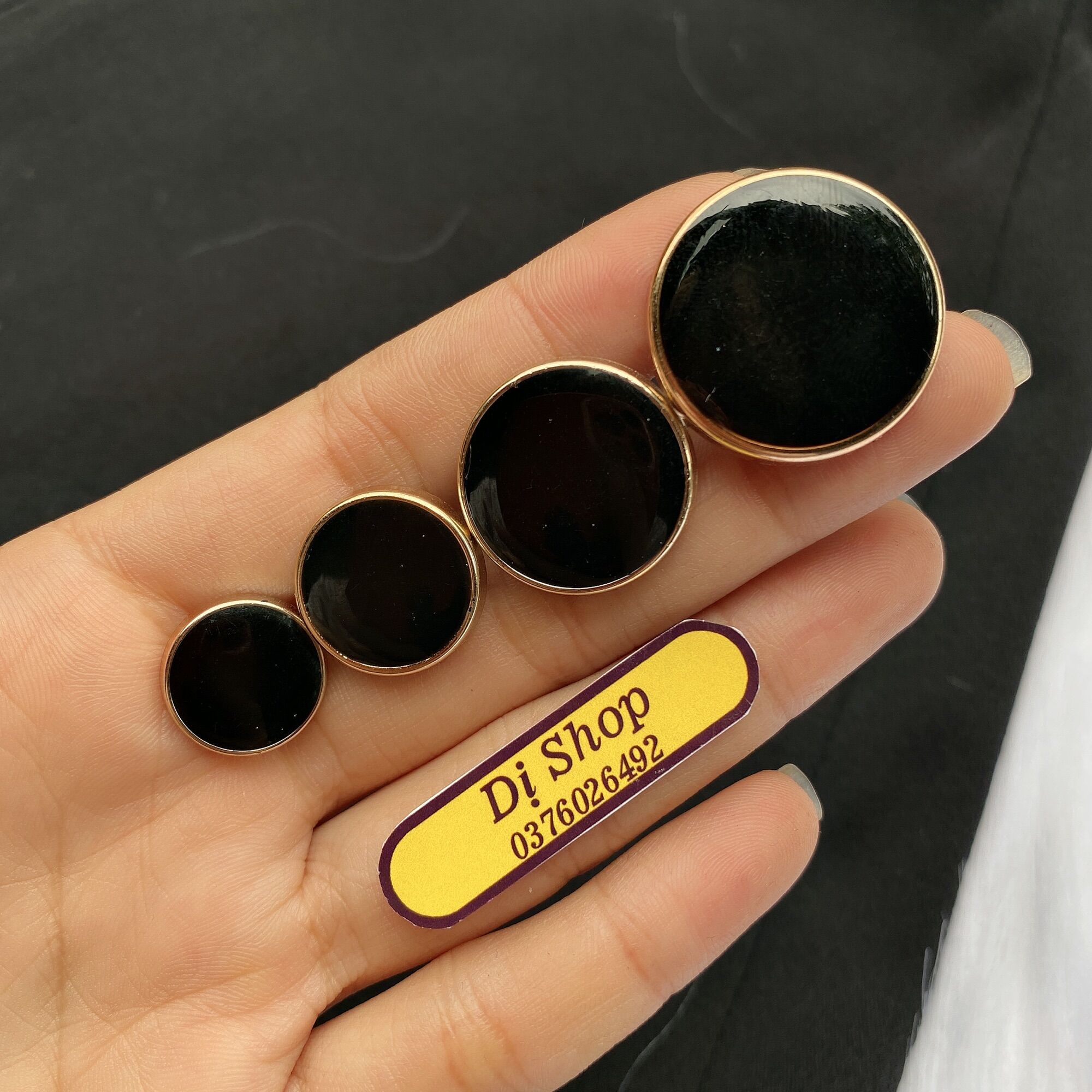 Set 5 nút tròn đơn nhiều size