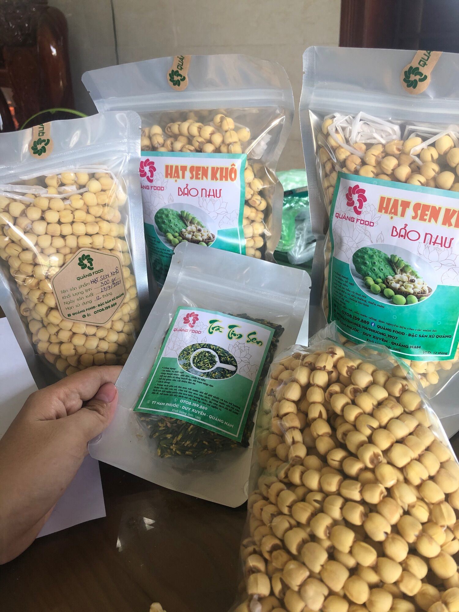 [1 kg] Sen khô QUẢNG NAM LOẠI 1