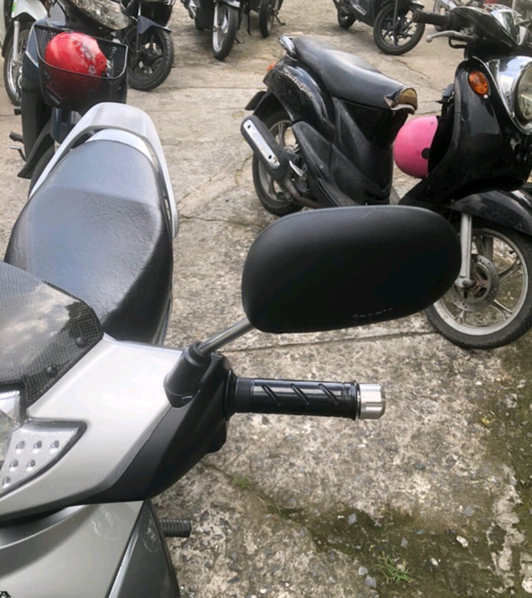 Kiếng chiếu hậu kiểu SPARK