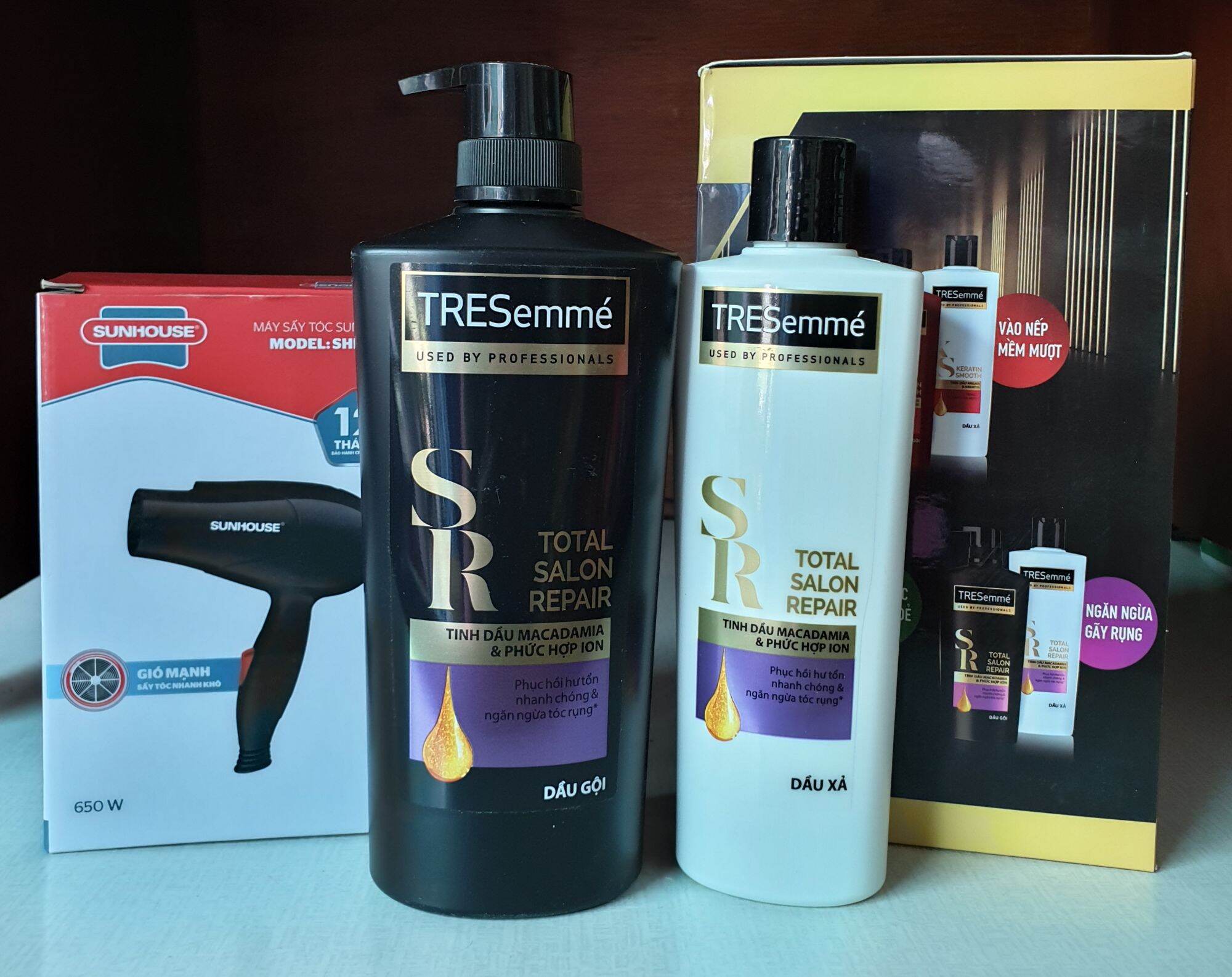 Combo Dầu Gội - Dầu Xả Tresemme Ngăn Rụng Tóc 650G - 340G - Tặng Máy Sấy Tóc