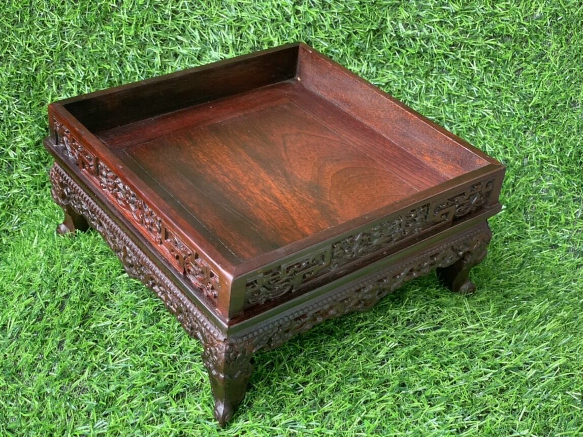 Khay trà chân quỳ gỗ gụ vuông 20cm