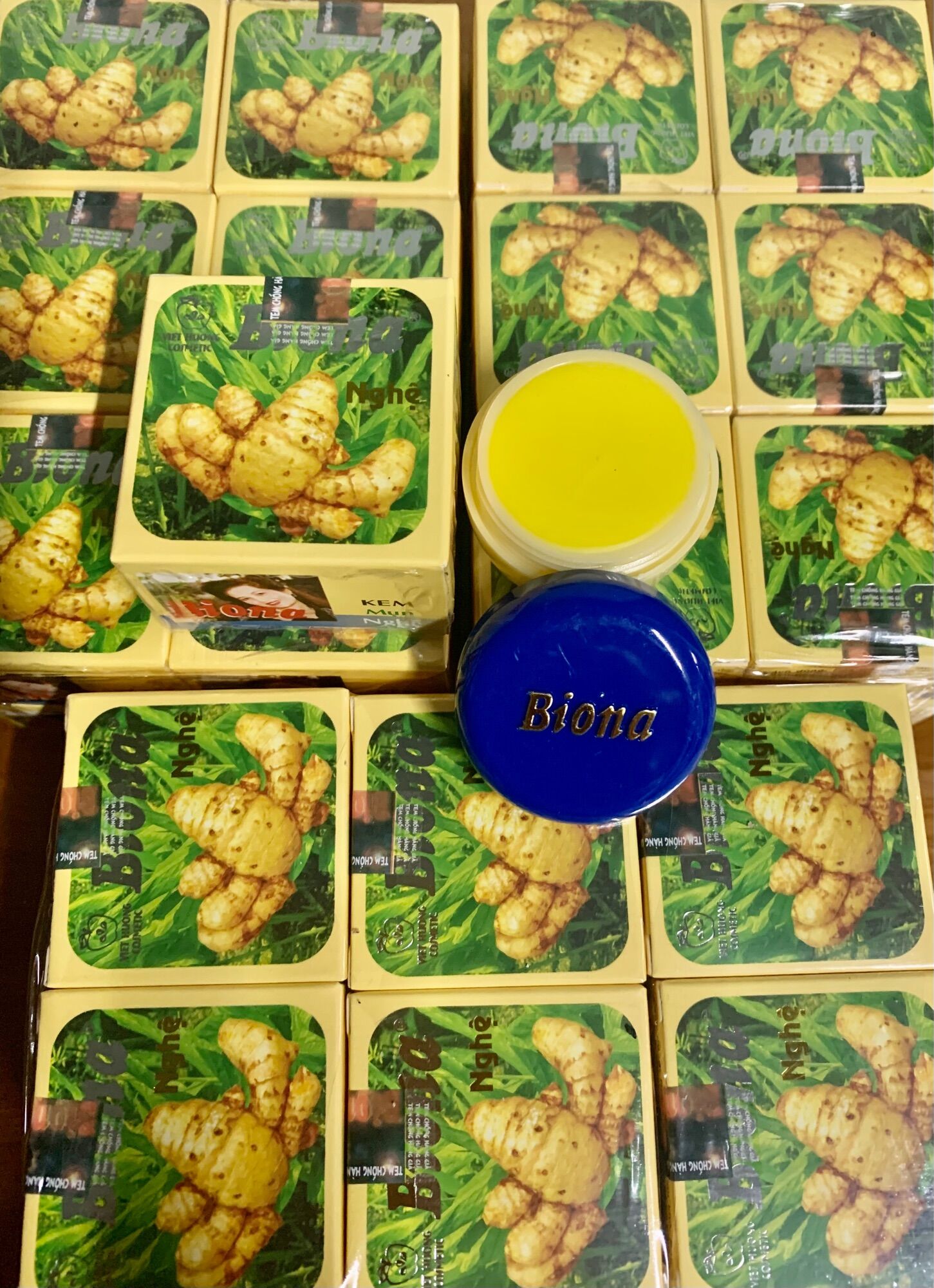 Kem mụn Biona nghệ 3g
