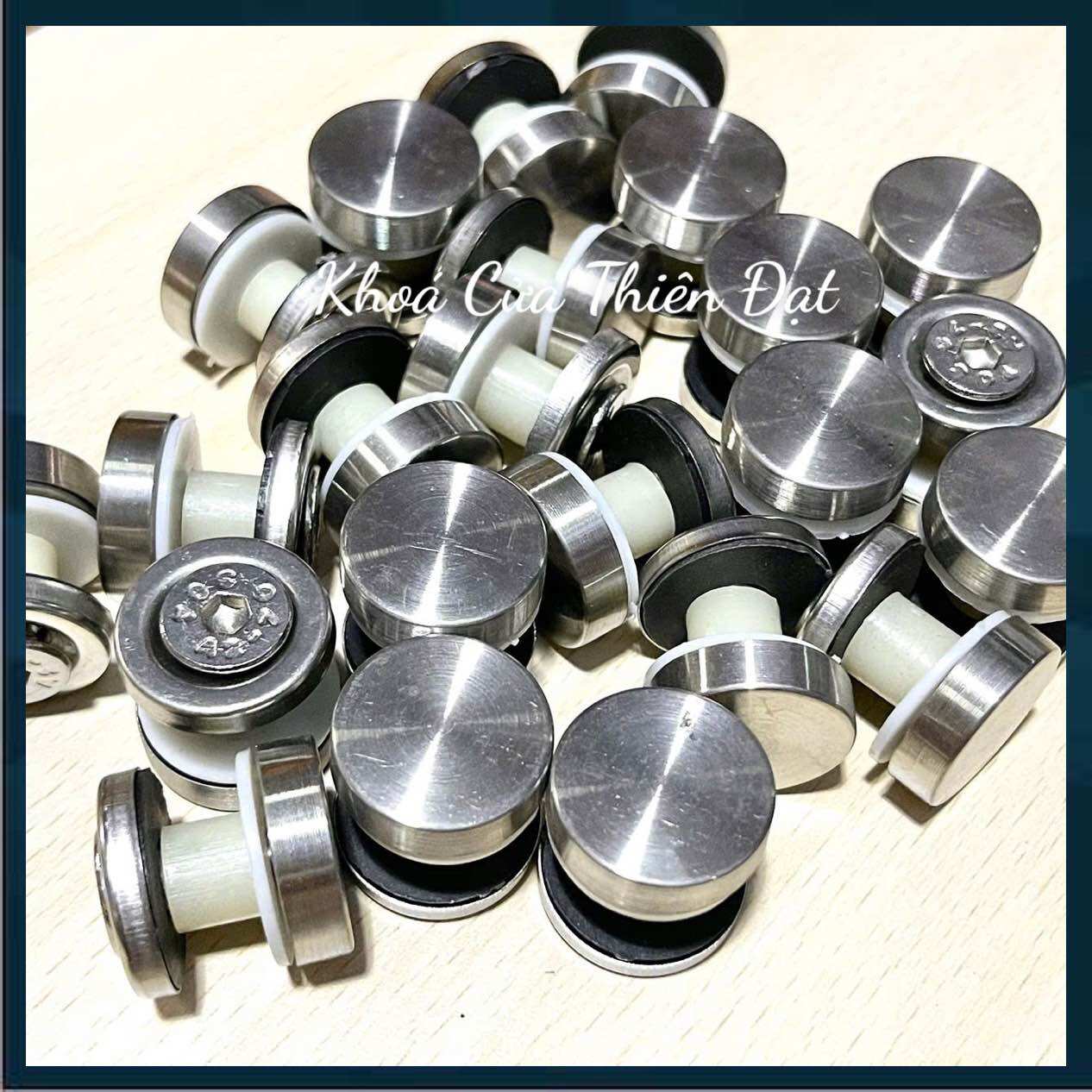 Ốc bắt kính cầu thang inox 304 hàng dày