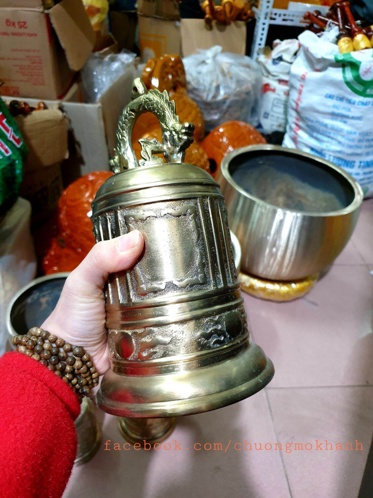 chuông treo đồng Huế tiếng ngân vang