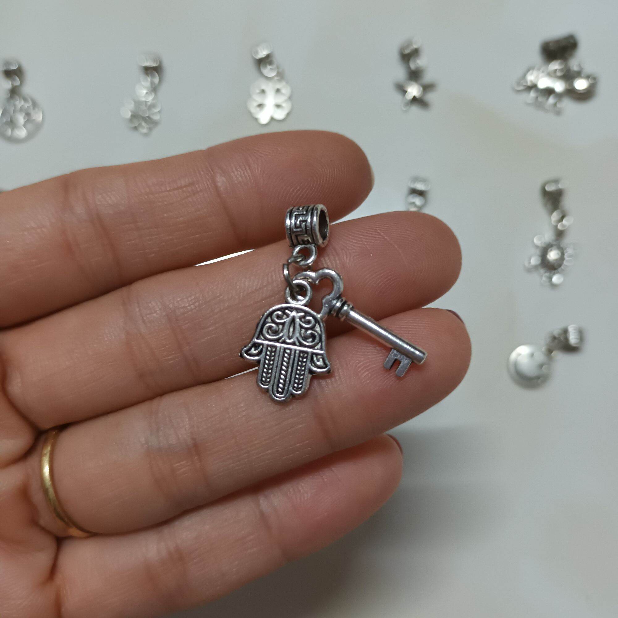 Charm Chìa Khóa Thành Công bạc thái ống lùa chặn làm vòng