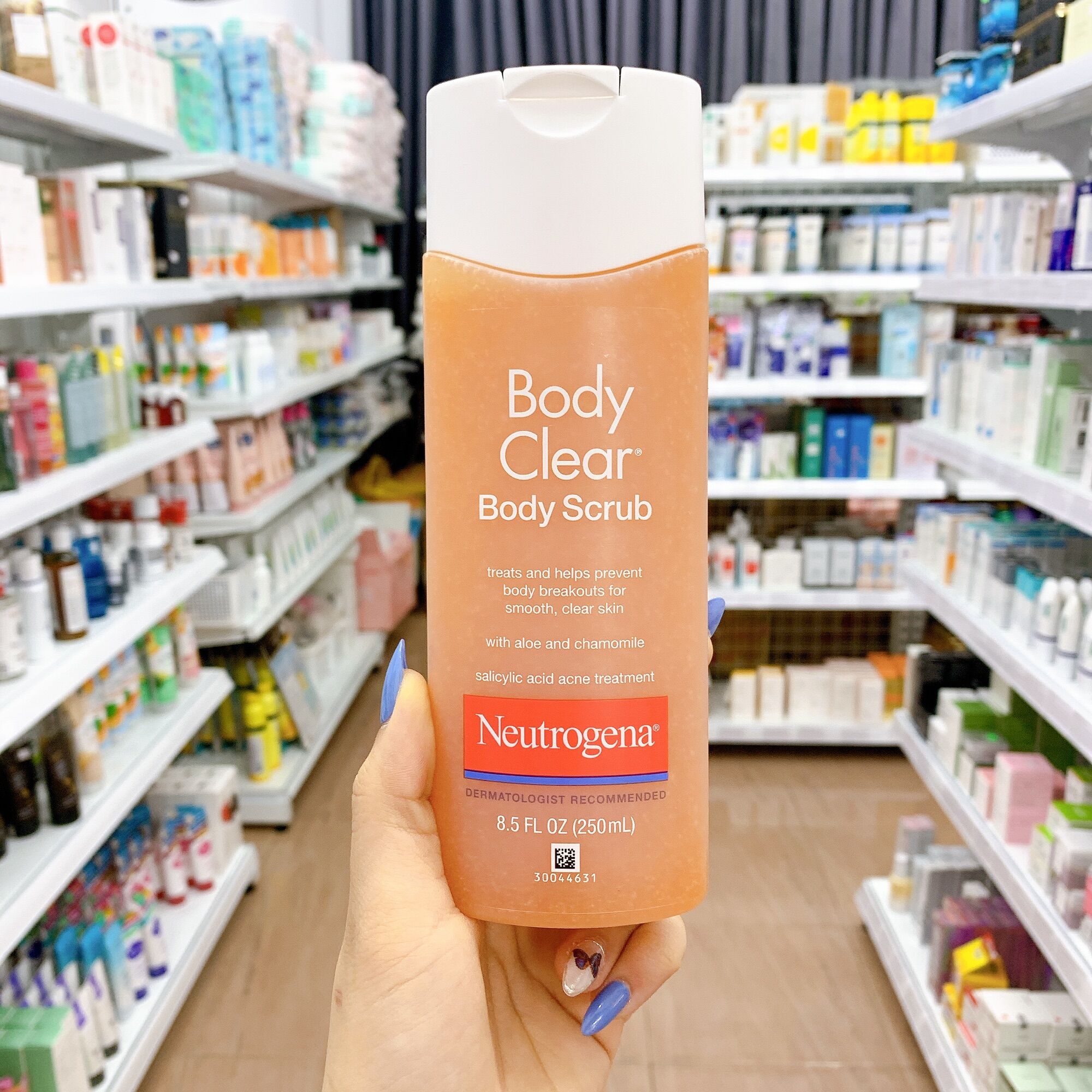 Sữa Tắm Neutrogena Body Clear Body Wash , Pink Grapefruit & Body Scrub 250ml