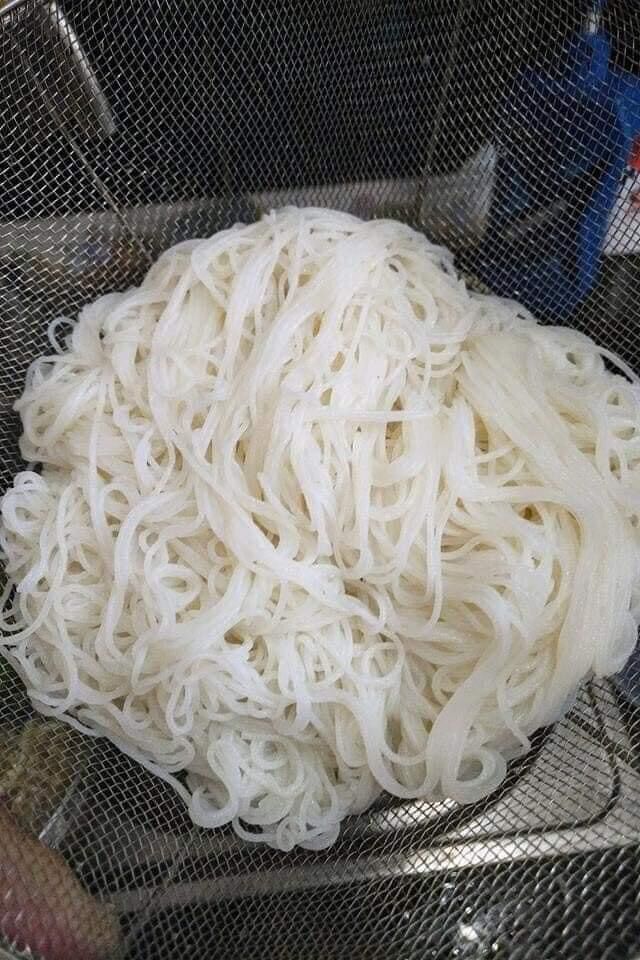 Mì gạo hùng lô