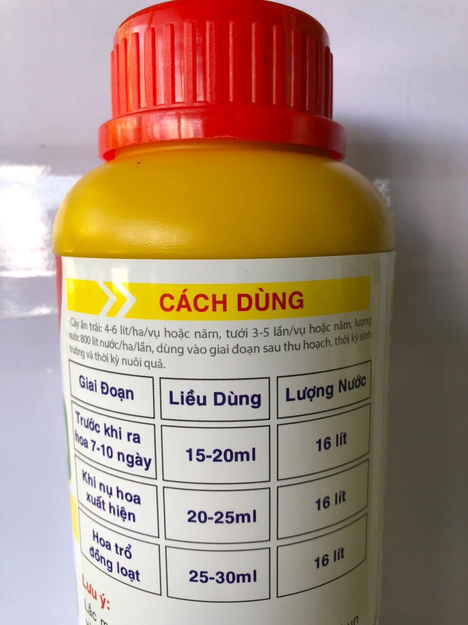 Phân bón lá Siêu vọt hoa 79 chai 1 lít