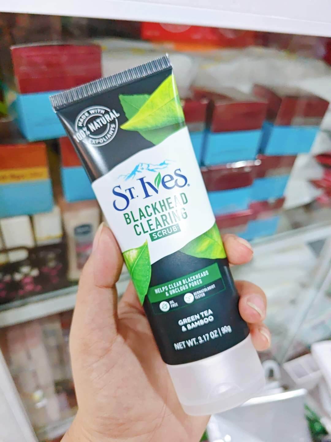 Sữa rửa mặt tẩy tế bào chết st.ives 90g chính hãng