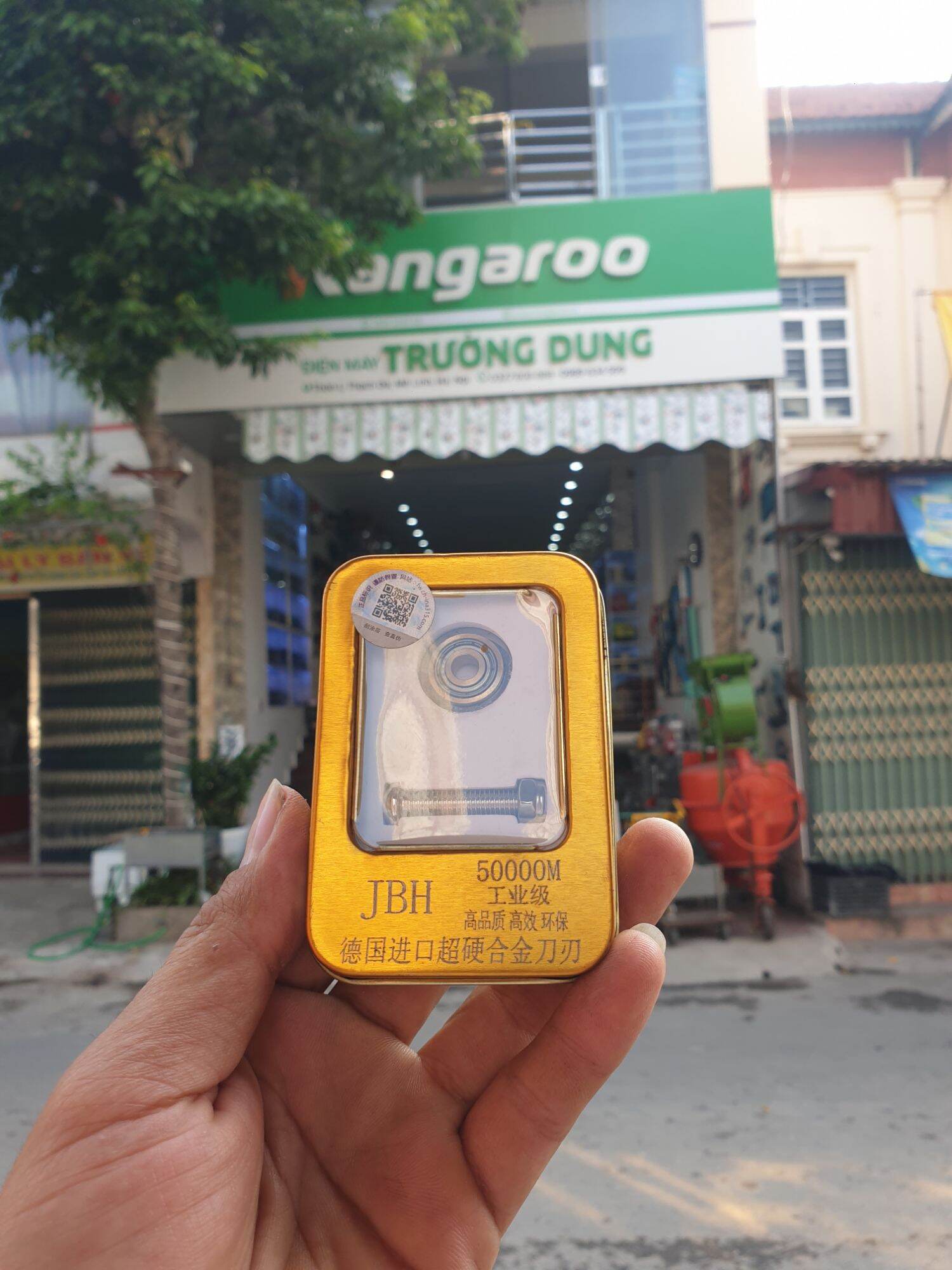 Lưỡi cắt gạch bàn đẩy tròn và bút