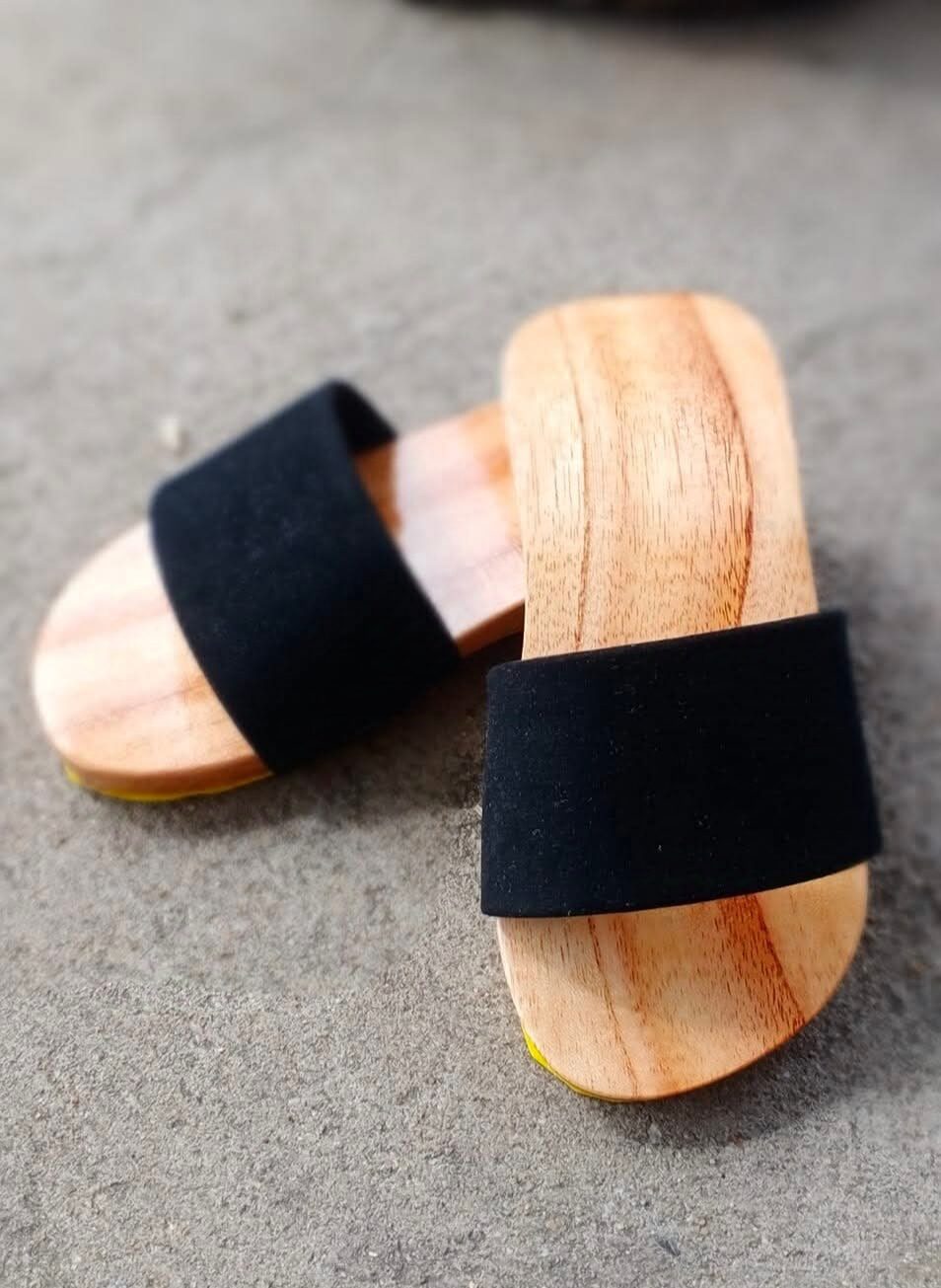 (1-9 tuổi) Guốc mộc cho bé, guốc gỗ cho bé trai bé gái