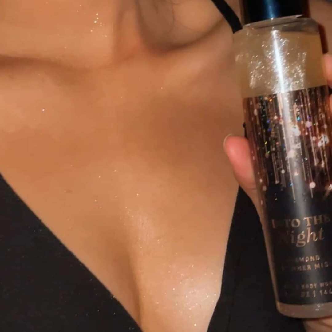 Xịt body bath Into the night nhũ