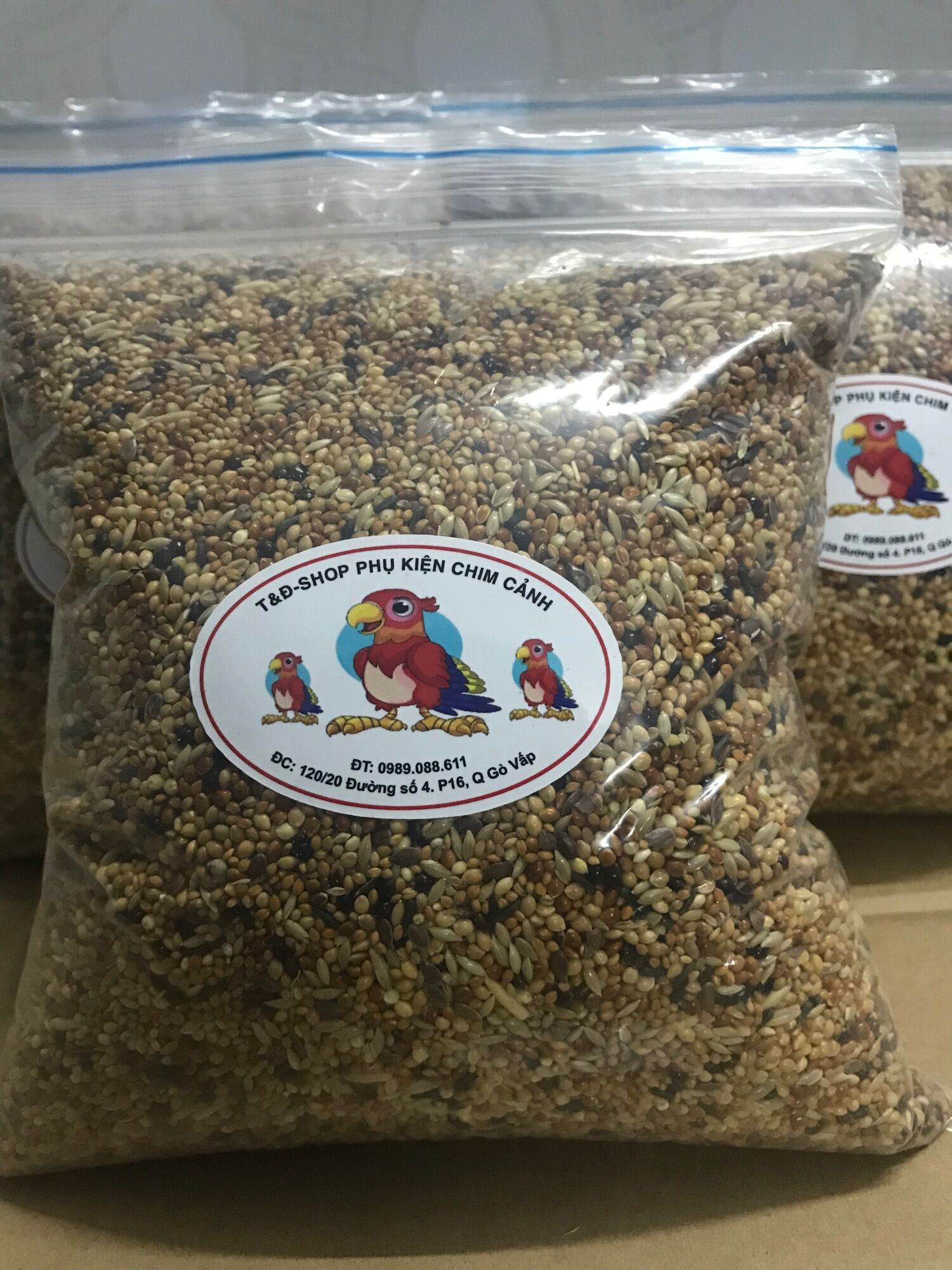 Hạt trộn dinh dưỡng gói 1kg dành cho yến phụng,vẹt…chim cảnh nhỏ