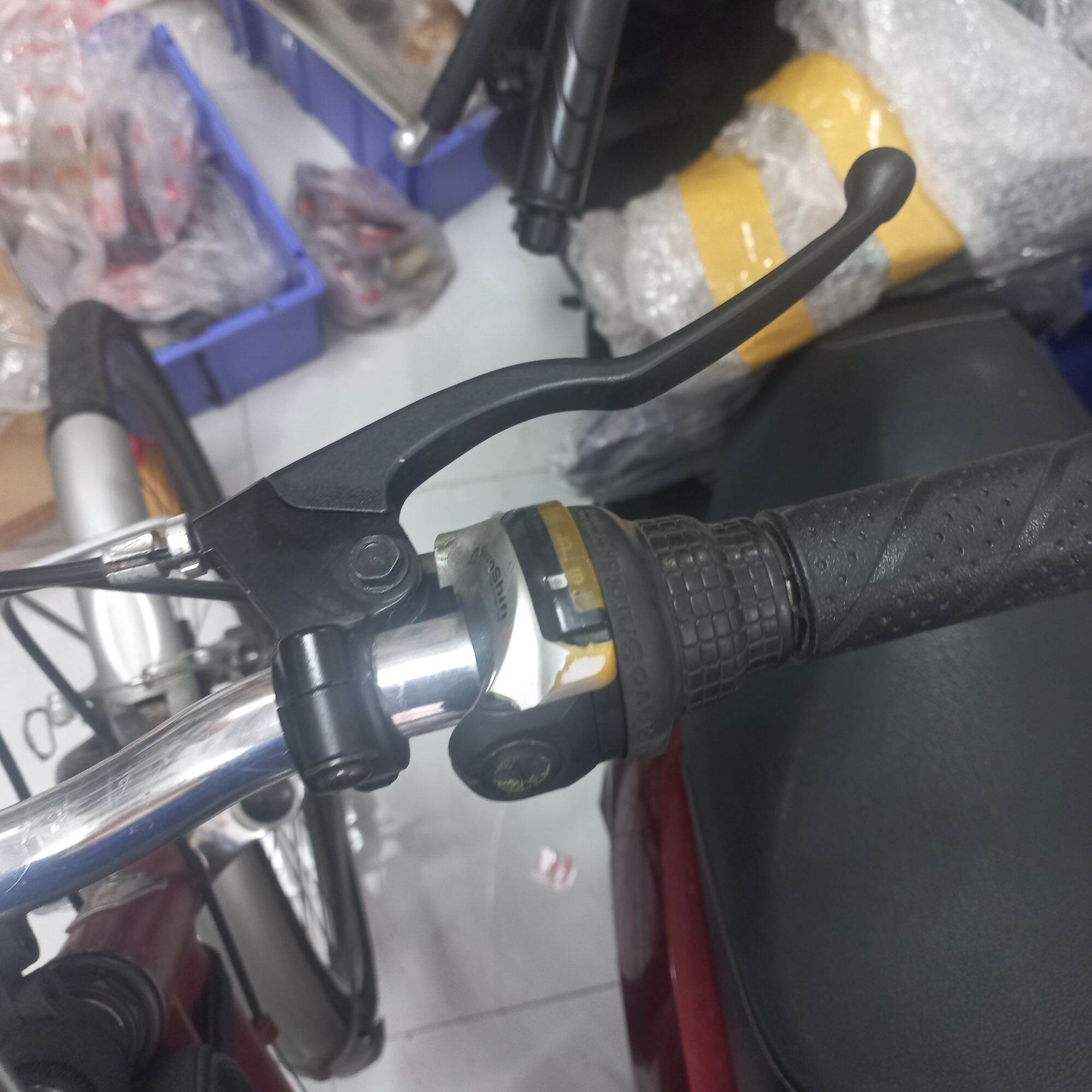 Yên Xe Đạp. Tay Thắng . Giò Đạp Xe Đạp Bao Êm Cho A E