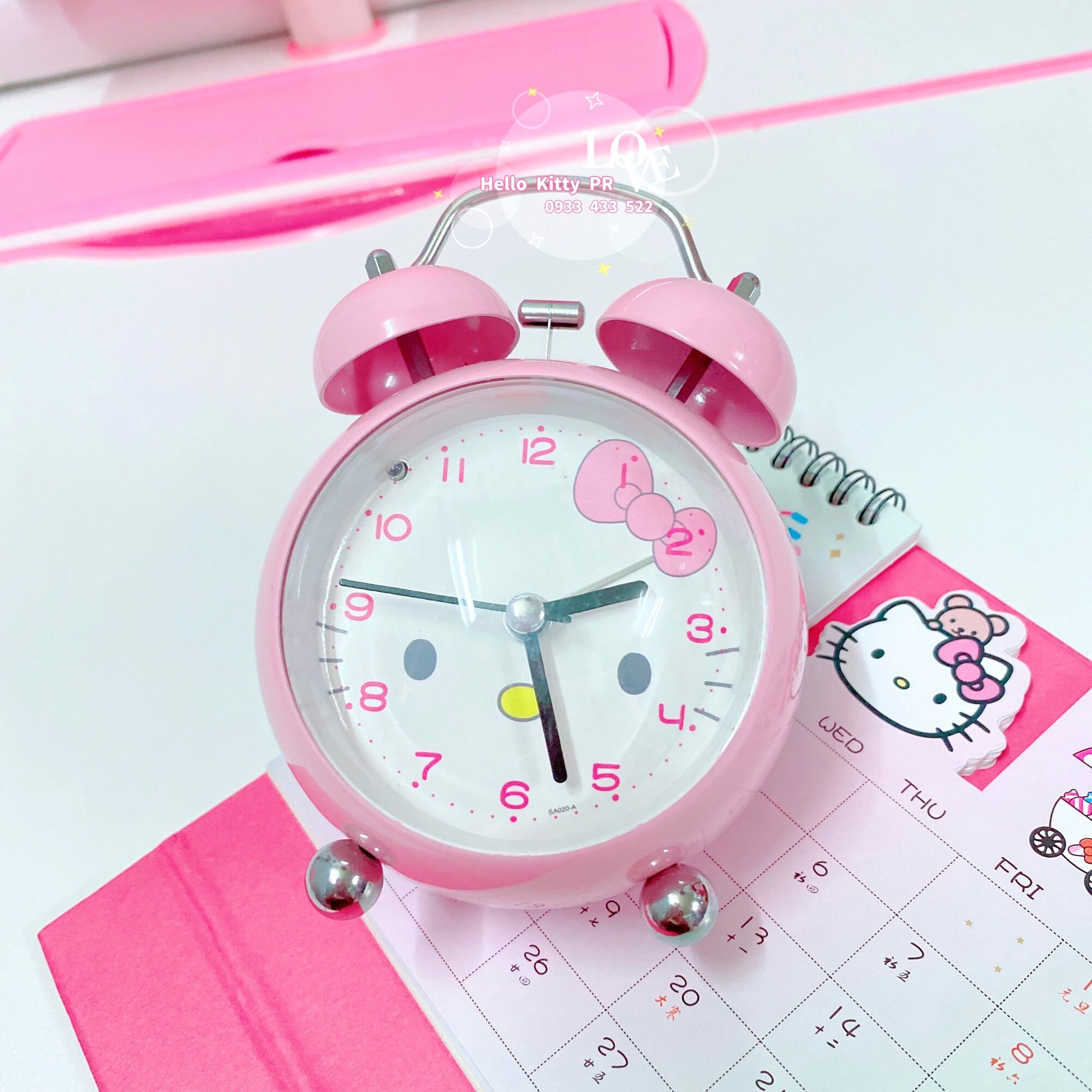 Đồng hồ báo thức có đèn Hello Kitty