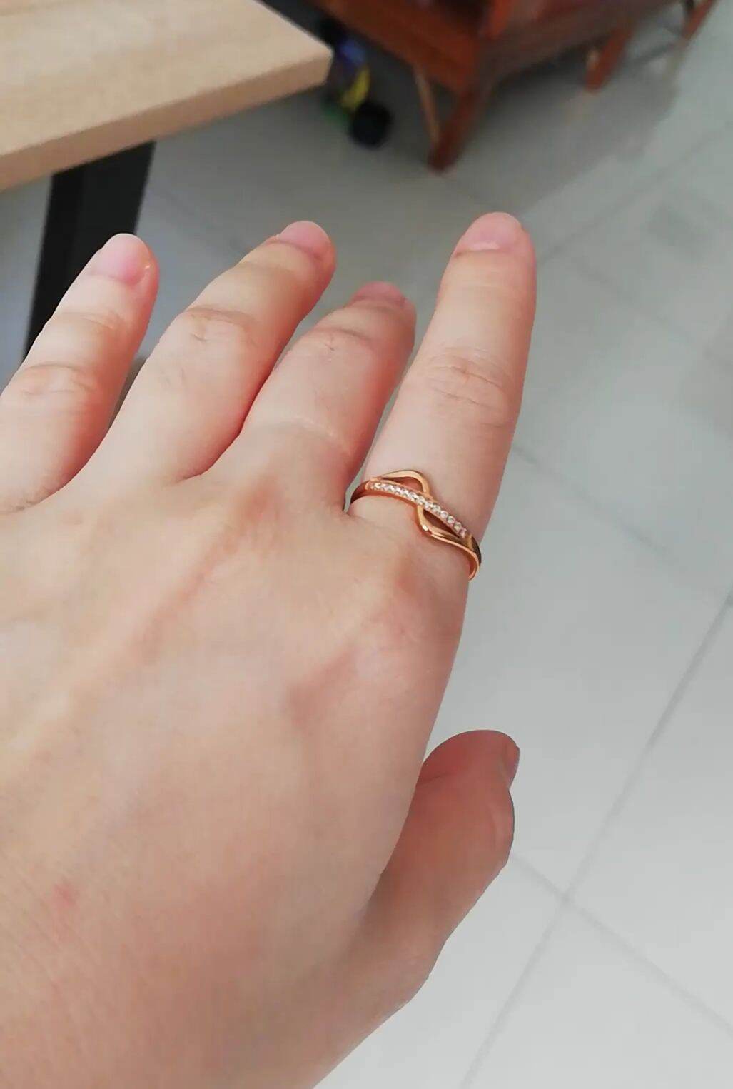 [GIÁ 1 CHIẾC] NHẪN TITAN ĐÍNH ĐÁ MẠ VÀNG HỒNG