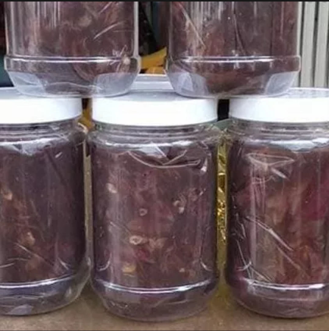 1 hủ mắm mực đặc sản bình định(1 hủ 500gram )
