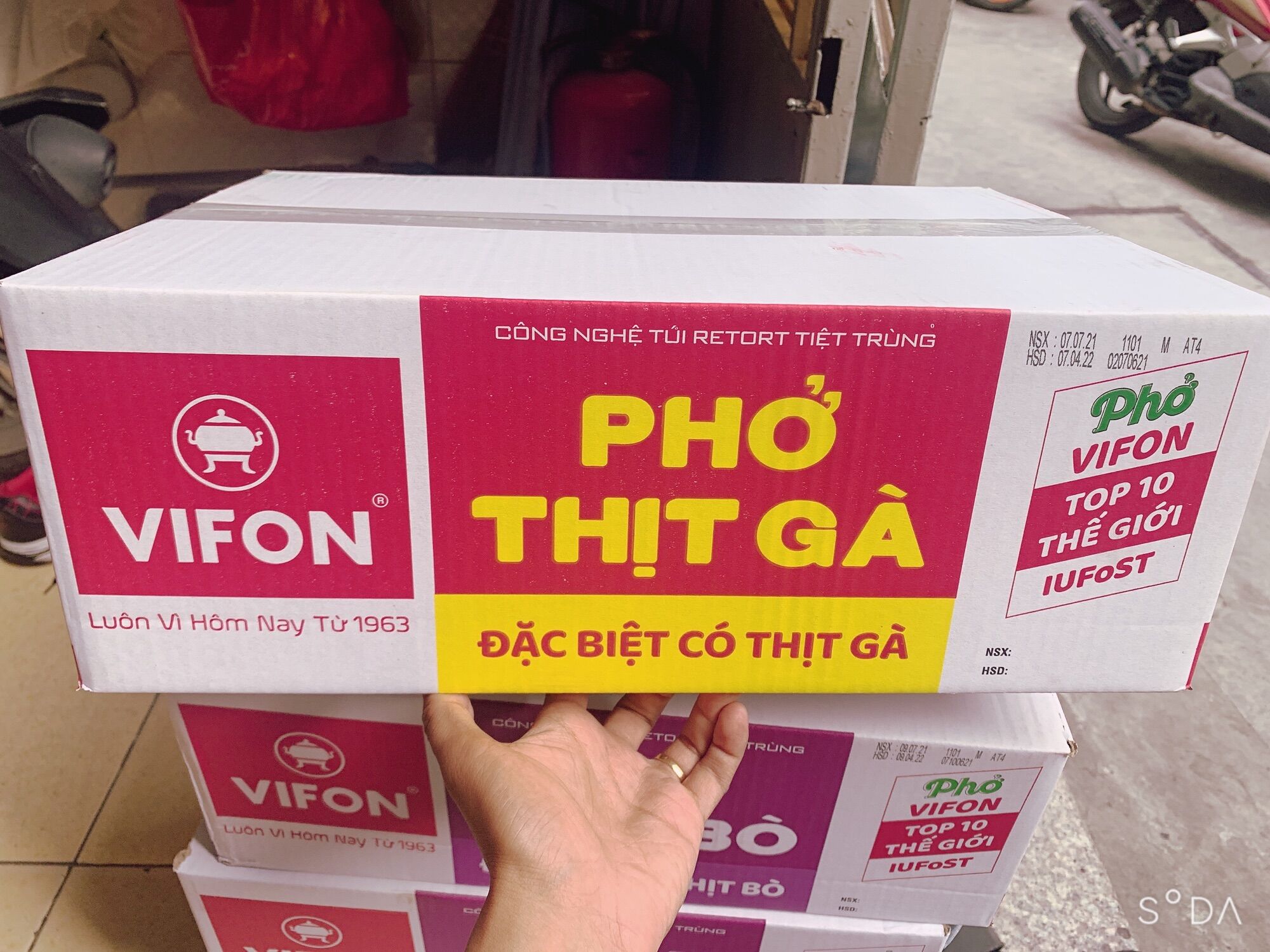 Thùng 12 tô phở gà vifon 120g