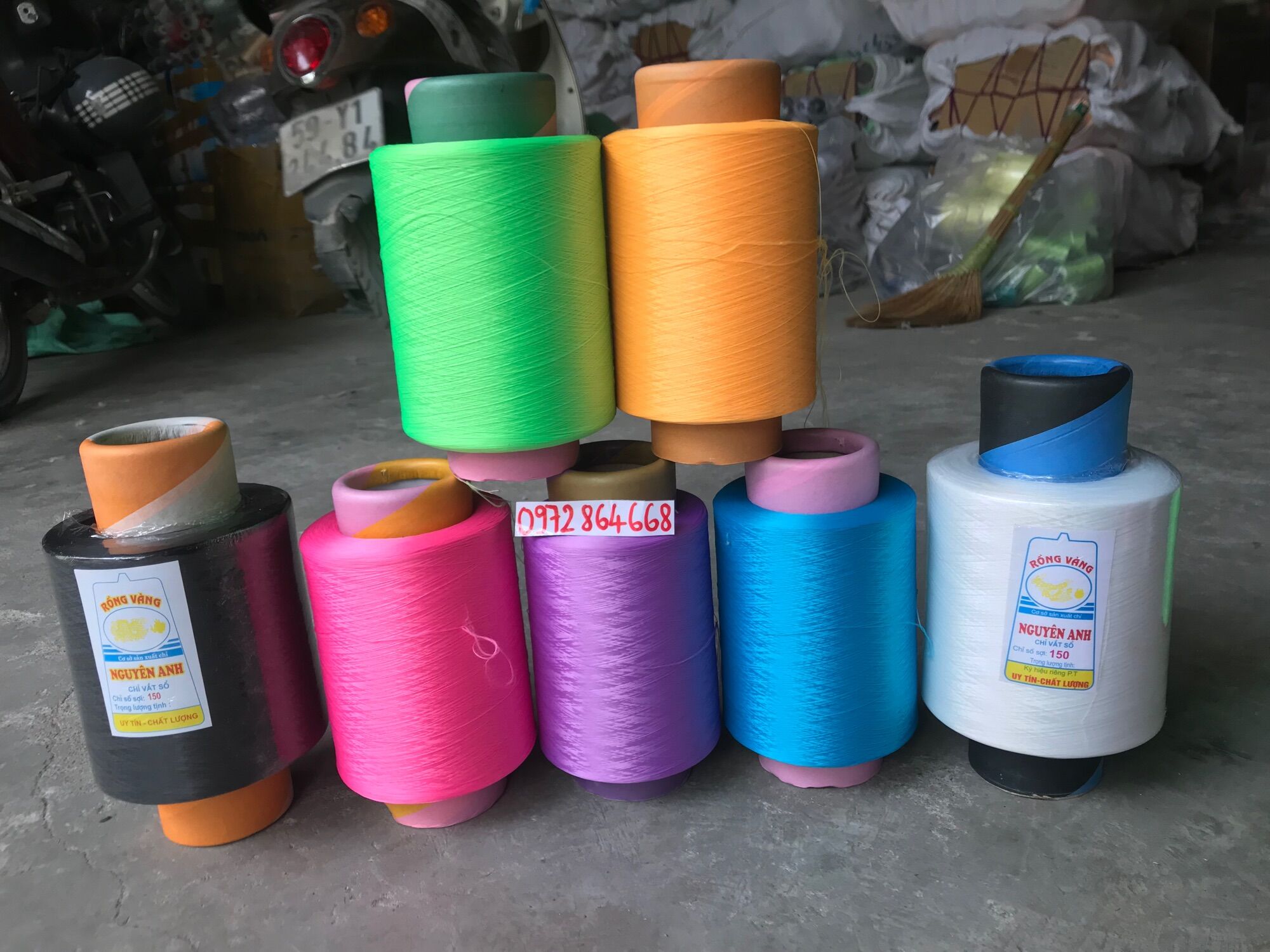 Tơ vắt sổ 150d cuộn lớn 750g và 1kg