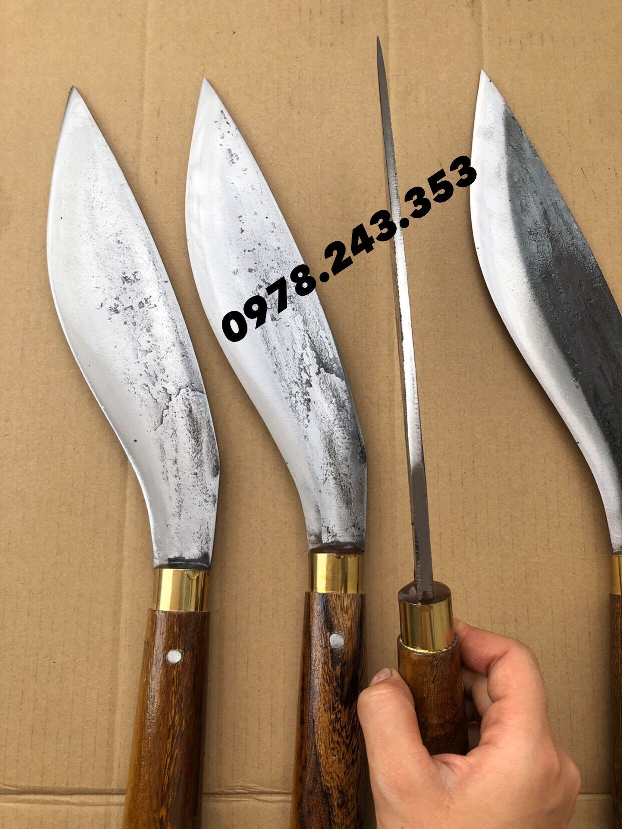 Dao chặt gà vịt - chặt củi chuẩn nhíp xe