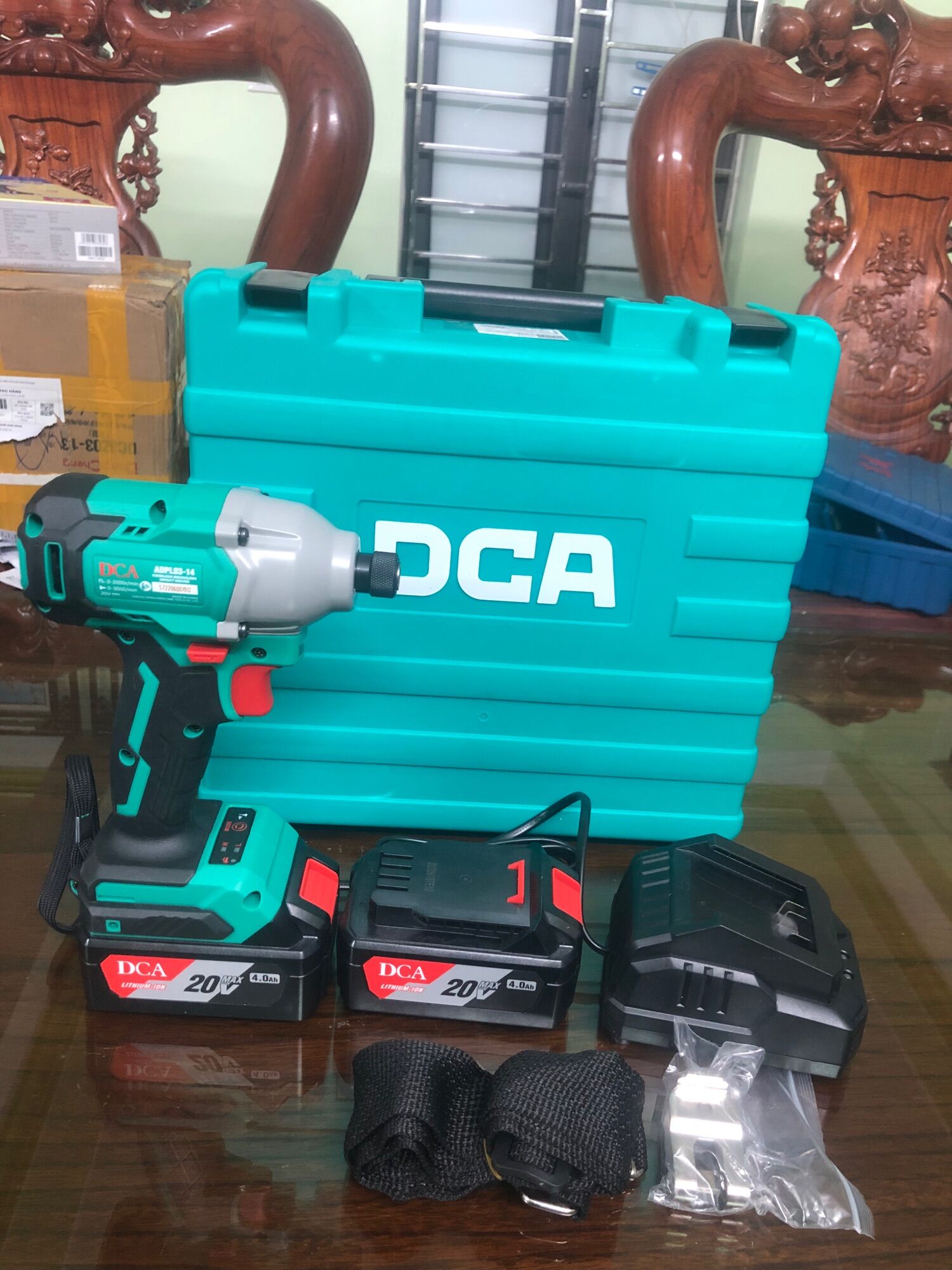 Máy bắn vít pin dca 20v adpl03-14 chính hãng