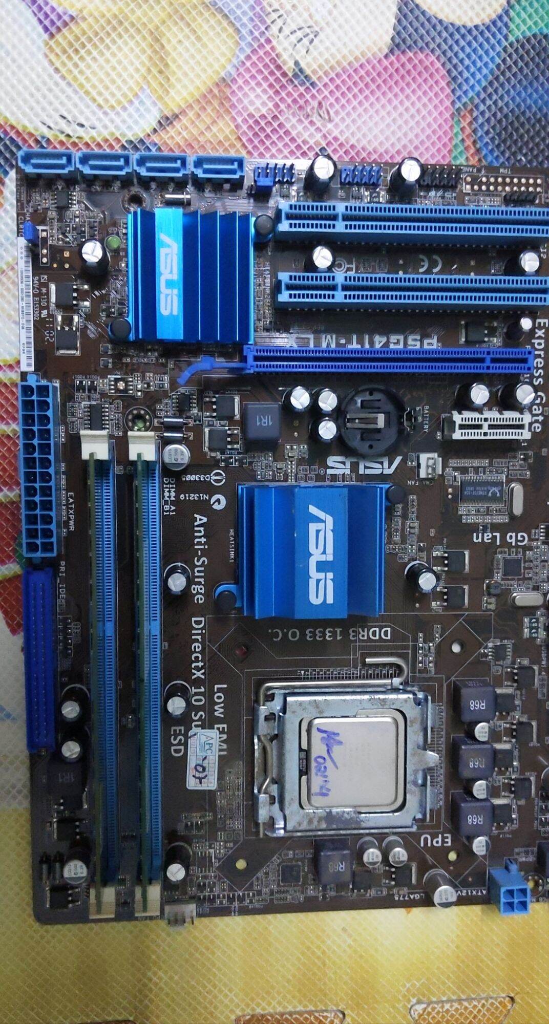 combo main g41, ram 4gb, chip e8400, ổ 320gb, nguồn cst, usb wifi...