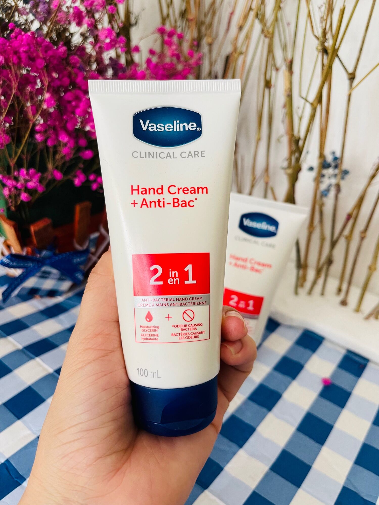 Dưỡng da vaseline set gồm 3 tuýp 100ml