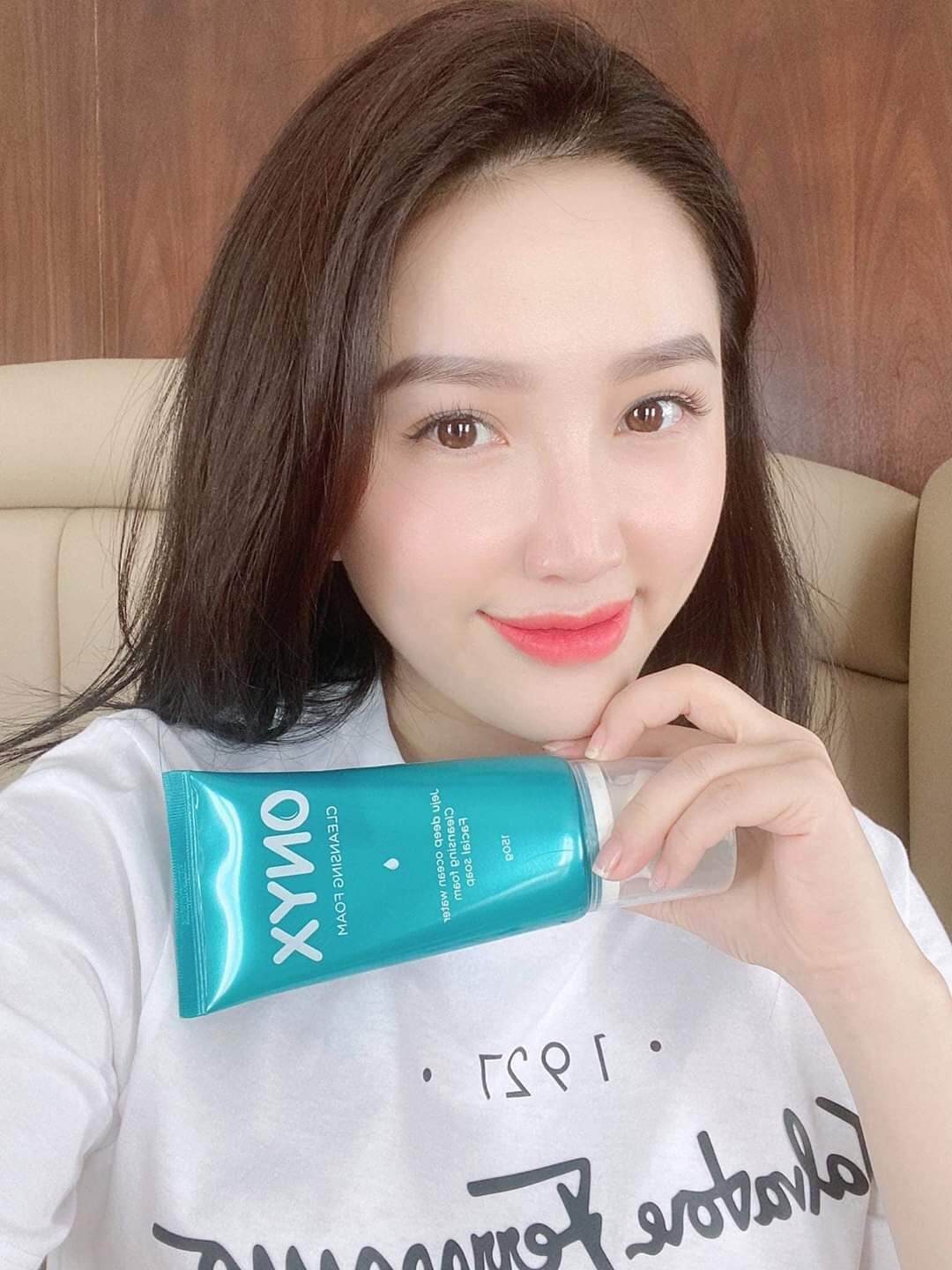 sữa rửa mặt Onyx cosmetics CEO ca sĩ Bảo Thy