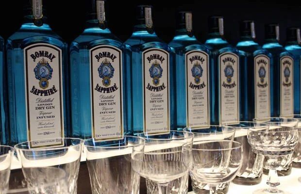 Vỏ chai đẹp Gin Bombay Sapphire 750ml