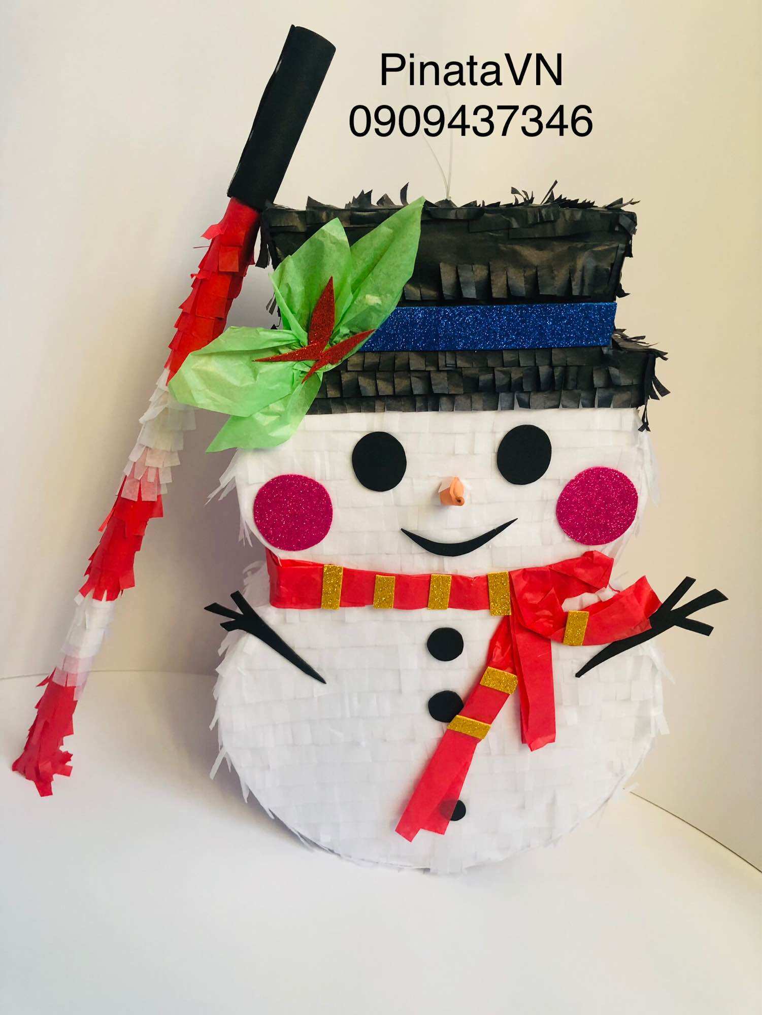 Pinata Snow Man