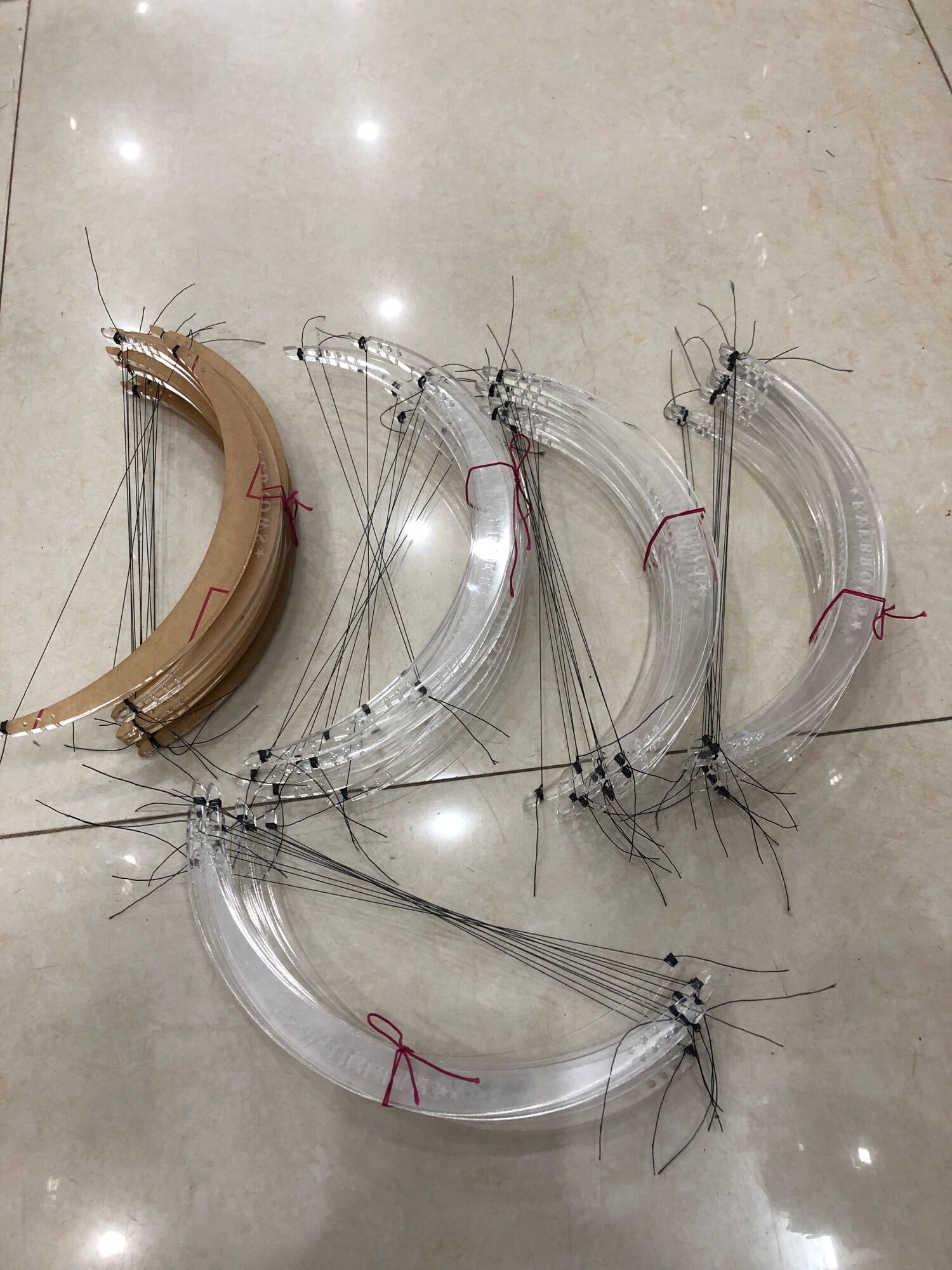Thước cung vẽ chân mày mika