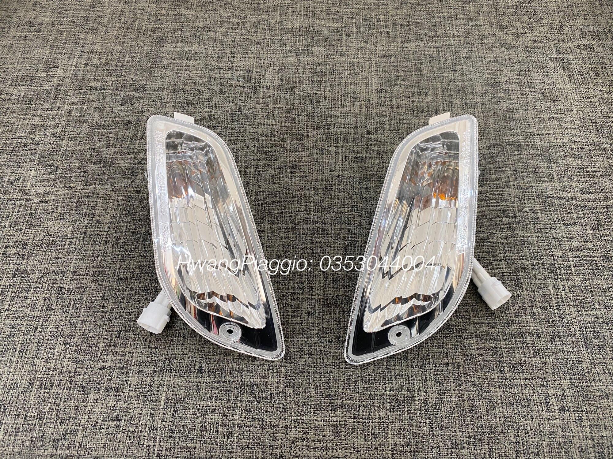 Cụm đèn xi nhan trước xe Vespa Lx,S,V