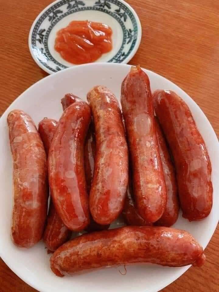 Lạp xưởng tươi