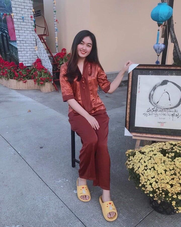 Đồ lam áo tràng bà lai gấm