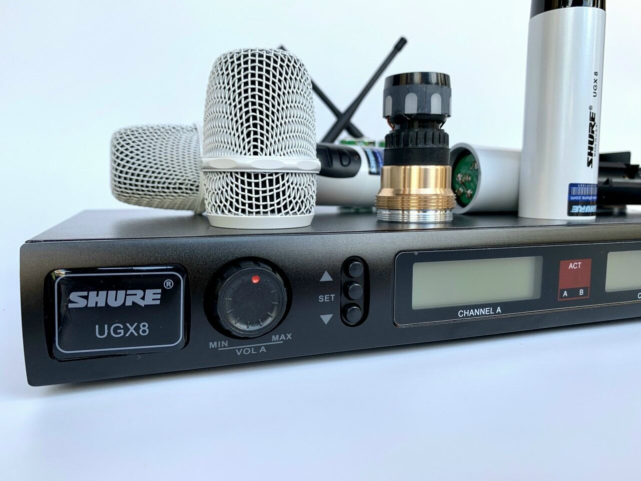 mic shure ugx8