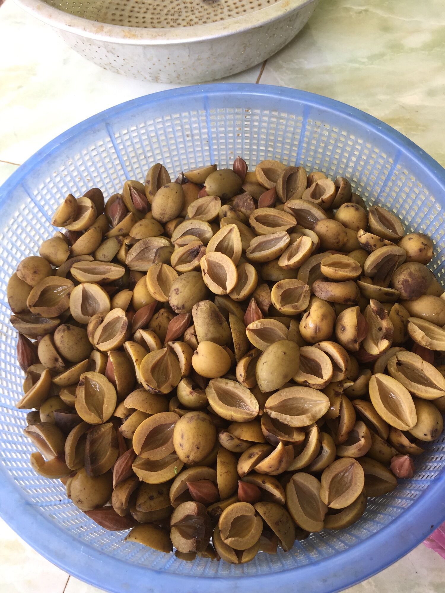Hộp 1kg trám ngâm mắm ớt