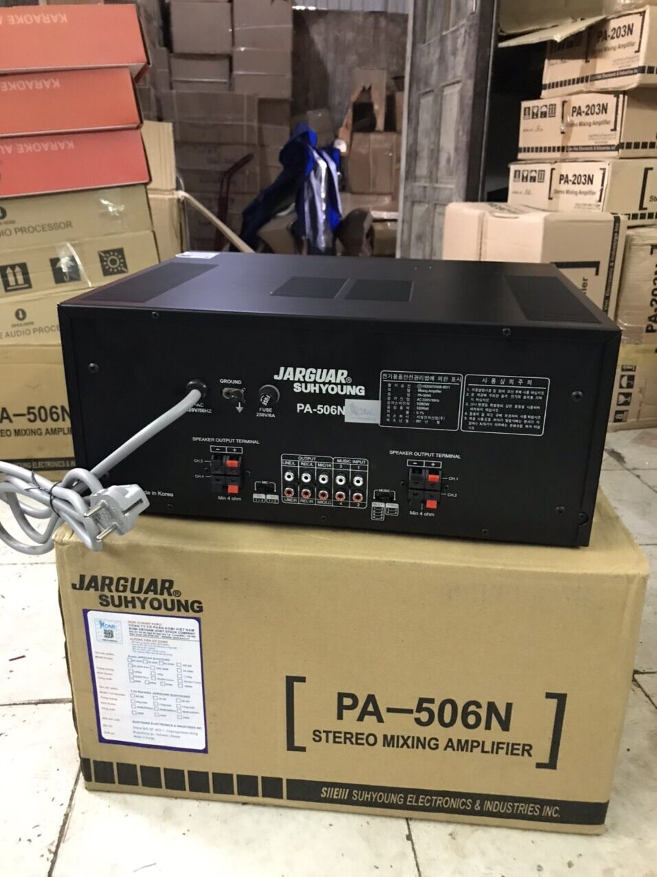 Amply 506N 16 sò AC sò to đánh 2 đôi loa