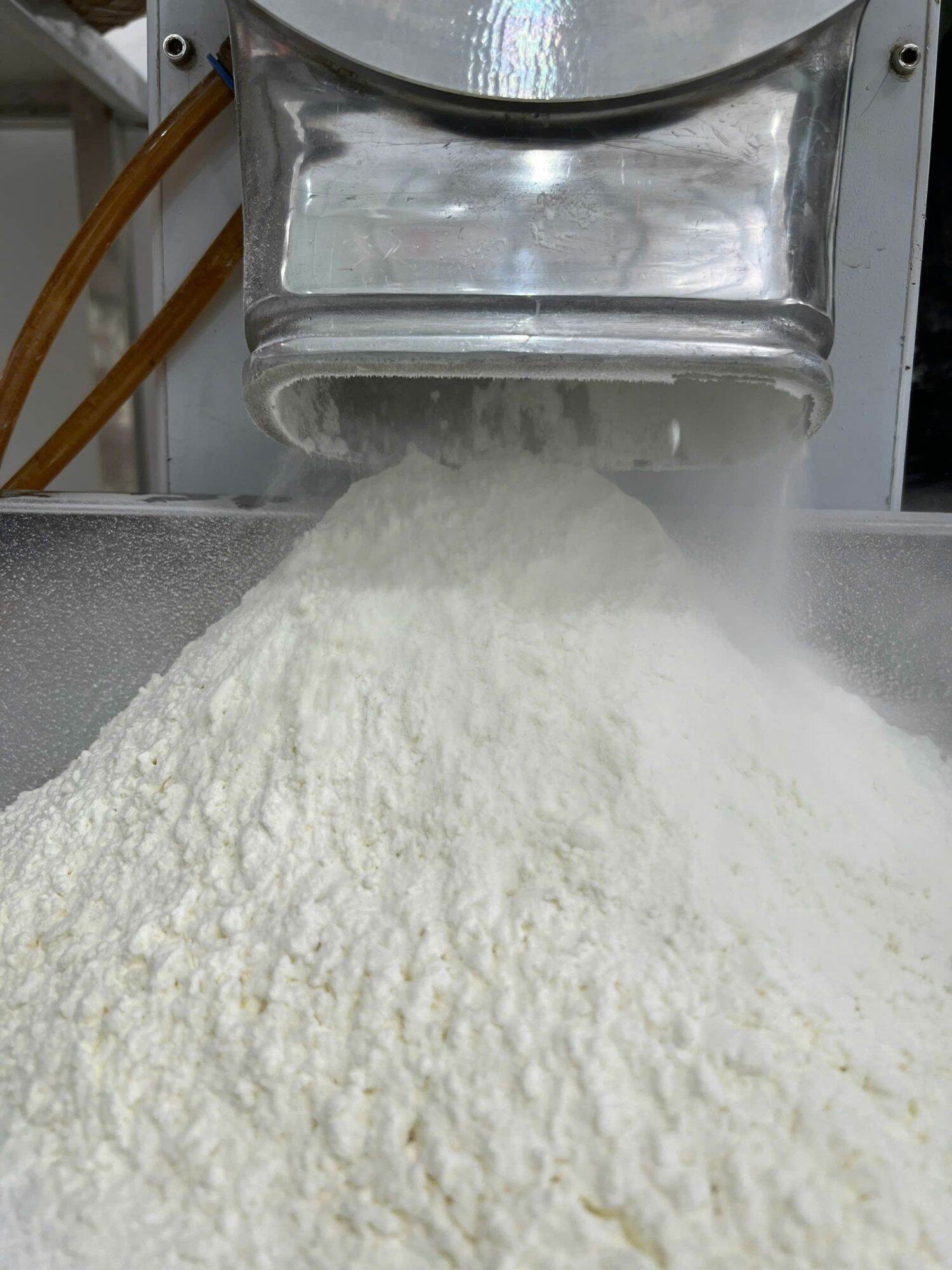 TINH BỘT NGHỆ ĐEN NGUYÊN CHẤT 0.5kg