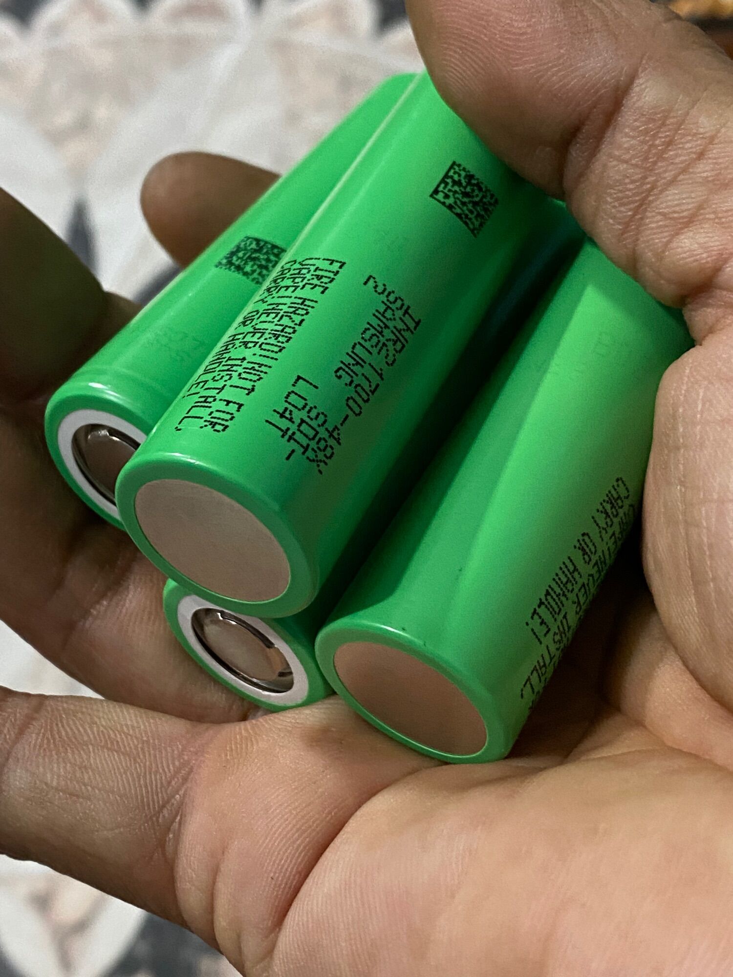 Pin 21700 Samsung 48X mới 100% chính hãng.