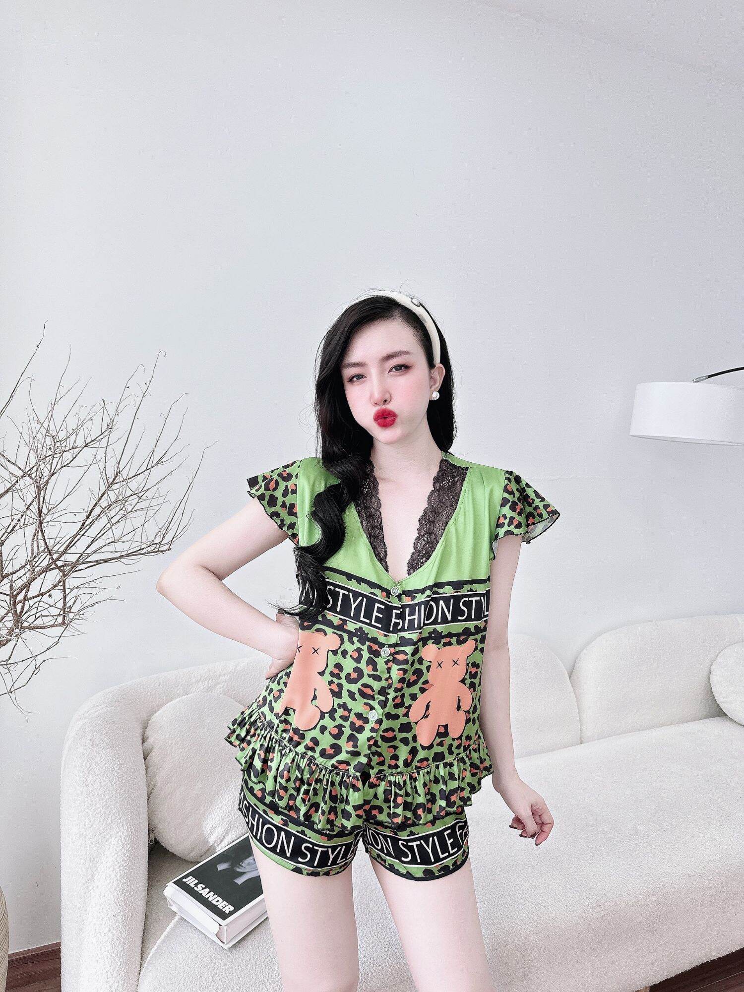 BỘ LỤA BÈO REN THIẾT KẾ DỄ THƯƠNG