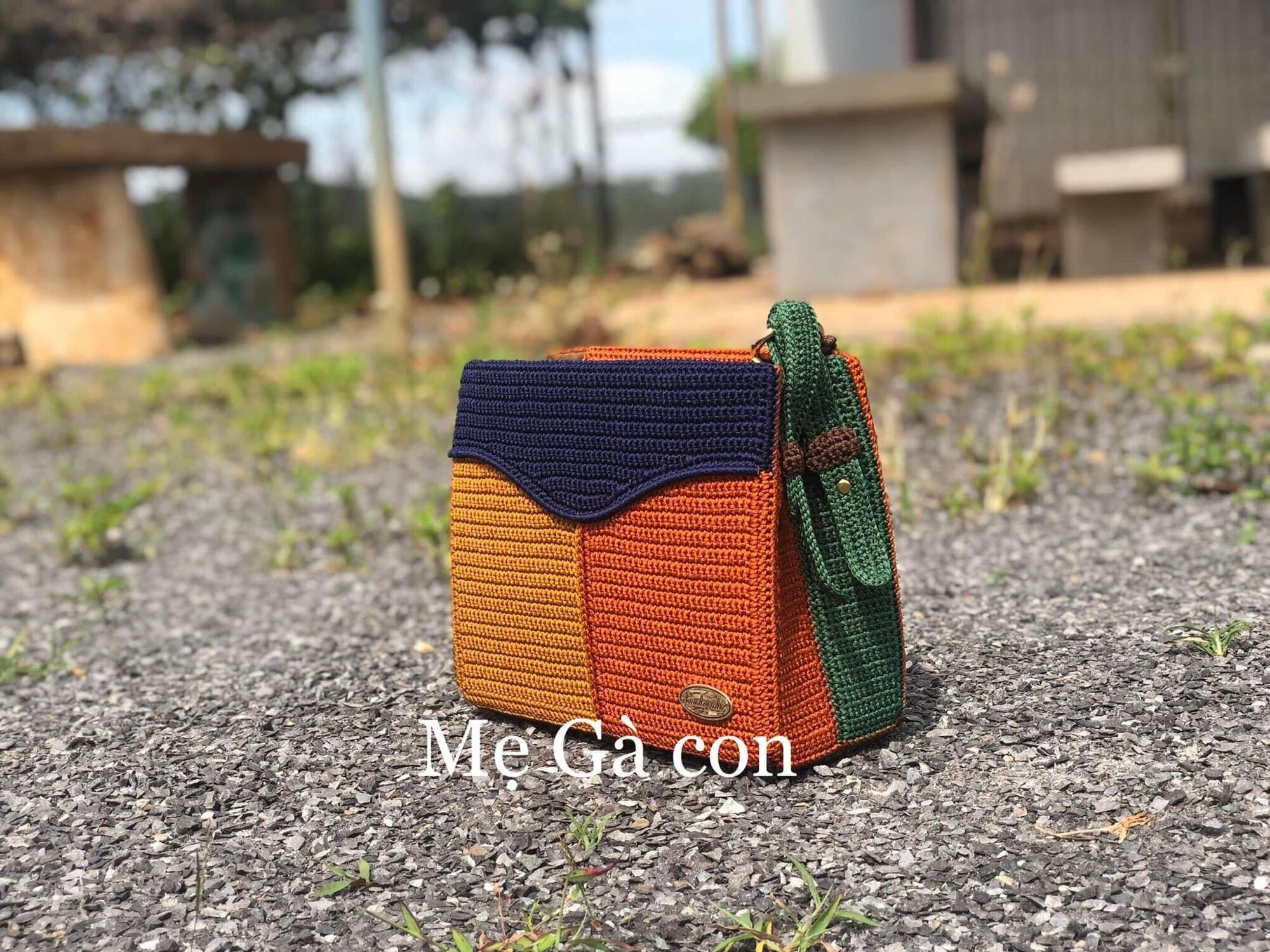 Túi handmade.phối màu theo yêu cầu.