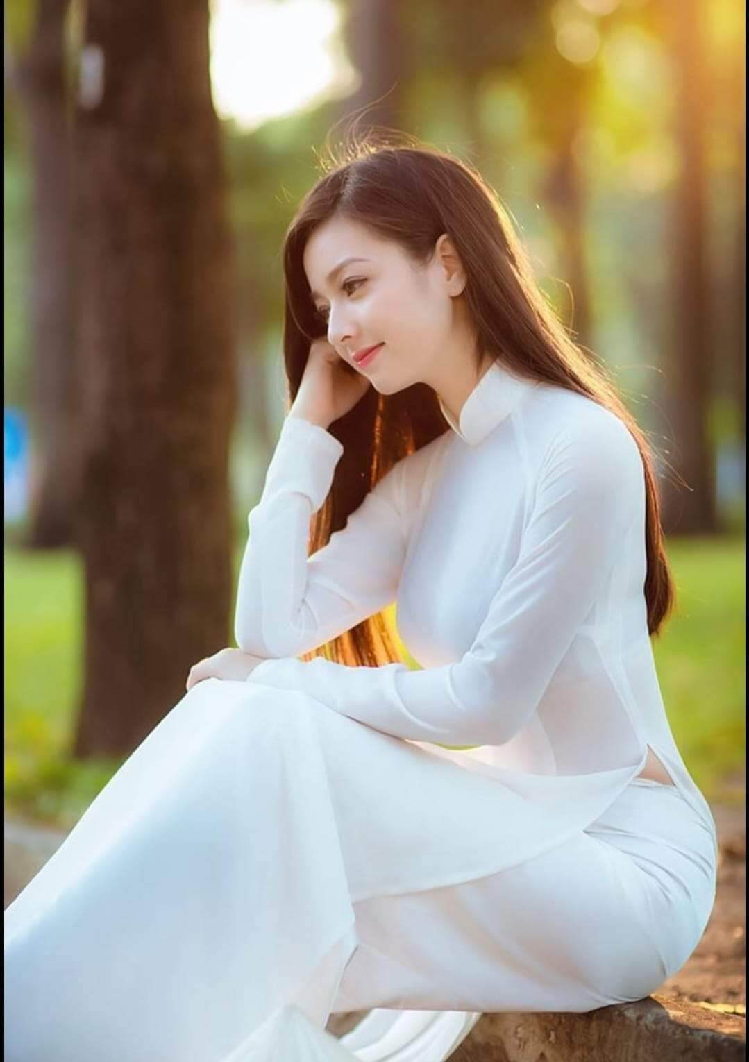 Bộ Áo Dài 4 Tà Quần 2 Lớp